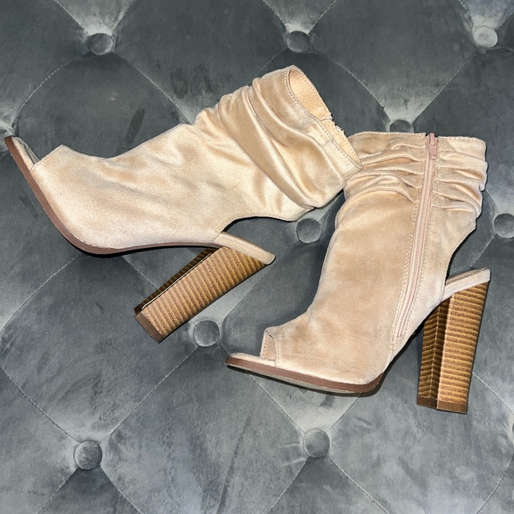 Ankle boots